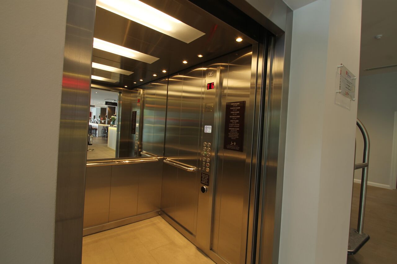 Lift maintenance 