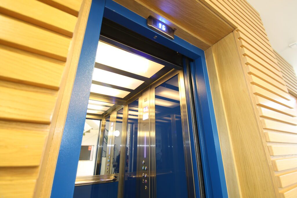 Passenger Lift